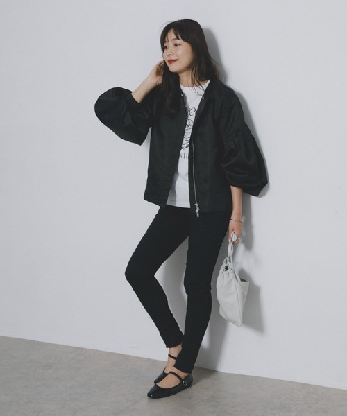 F by ROSSO（エフバイロッソ）の「F by ROSSO　サテンバルーンスリーブブルゾン（ブルゾン・レディース・ベージュ/ブラック・FREE）」の16枚目の写真