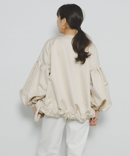F by ROSSO（エフバイロッソ）の「F by ROSSO　サテンバルーンスリーブブルゾン（ブルゾン・レディース・ベージュ/ブラック・FREE）」の9枚目の写真