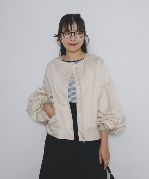 F by ROSSO（エフバイロッソ）の「F by ROSSO　サテンバルーンスリーブブルゾン（ブルゾン・レディース・ベージュ/ブラック・FREE）」の13枚目の写真
