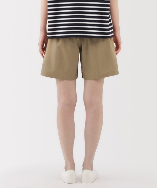 無印良品（ムジルシリョウヒン）の「婦人　洗いざらし　ブロードショートパンツ（その他パンツ・レディース・ブラック/ライトピンク/カーキ/ダークネイビー/キャメル/ベージュ・M/S/XL/L）」の16枚目の写真