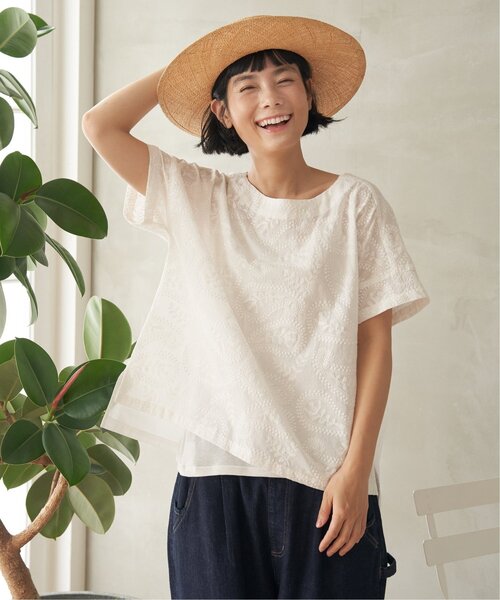 LBC（エルビーシー）の「ペイズリー刺繍ブラウス（シャツ/ブラウス・レディース・ネイビー/ホワイト/イエロー系その他/ターコイズブルー/グレー/チャコール/レッドパープル/ライトグリーン/コーラルピンク・M/L）」の13枚目の写真