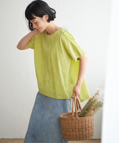 LBC（エルビーシー）の「ペイズリーシシュウブラウス（シャツ/ブラウス・レディース・ネイビー/ホワイト/イエロー系その他/ターコイズブルー/グレー/チャコール/レッドパープル/ライトグリーン/コーラルピンク・M/L）」の17枚目の写真