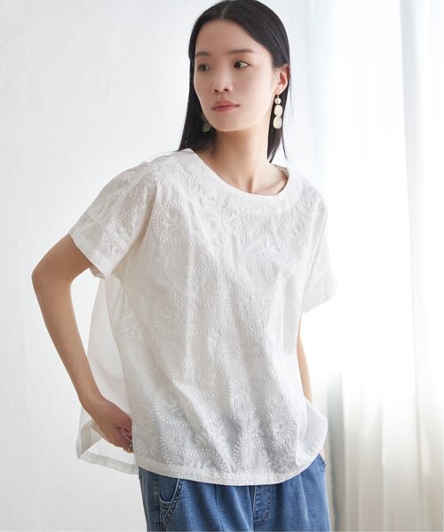 LBC（エルビーシー）の「ペイズリー刺繍ブラウス（シャツ/ブラウス・レディース・ネイビー/ホワイト/イエロー系その他/ターコイズブルー/グレー/チャコール/レッドパープル・M/L）」の14枚目の写真