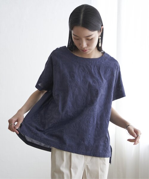 LBC（エルビーシー）の「ペイズリー刺繍ブラウス（シャツ/ブラウス・レディース・ネイビー/ホワイト/イエロー系その他/ターコイズブルー/グレー/チャコール/レッドパープル・M/L）」の15枚目の写真