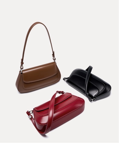 NiiNa(ニーナ)の「【 NiiNa / ニーナ 】高品質牛革 2way ワンハンドル ラウンド サドルバッグ(ショルダーバッグ・レディース・レッド/ブラウン/ブラック・FREE)」の6枚目の写真