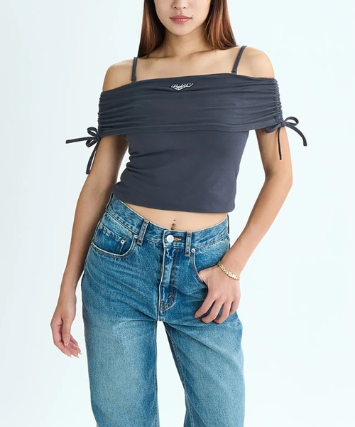 ROXY（ロキシー）の「【ROXY/ロキシー】25SS REWIND/ショート丈(短丈)シャーリングオフショルダートップス（Tシャツ/カットソー・レディース・パープル/ブラック/ホワイト・LARGE/MEDIUM/SMALL）」の2枚目の写真