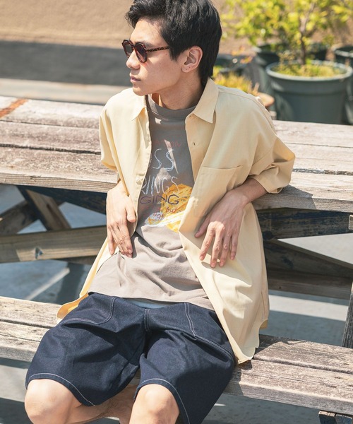 niko and...(ニコアンド)の「スペースグラフィックTシャツ(Tシャツ/カットソー・メンズ・ブラウン/ブラック/オフホワイト・LARGE/MEDIUM)」の19枚目の写真