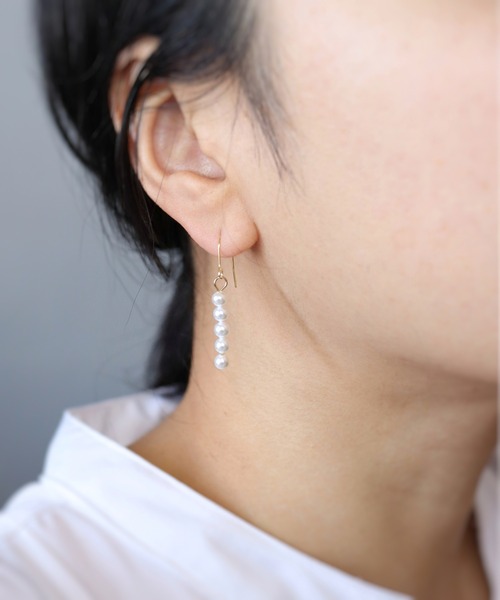CERCA(チェルカ)の「KAM.accessory/サージカルステンレス316L/金属アレルギー対応/5連パールピアス(ピアス(両耳用)・レディース・ゴールド系1/ゴールド系2/シルバー系2/シルバー系1・FREE)」の5枚目の写真
