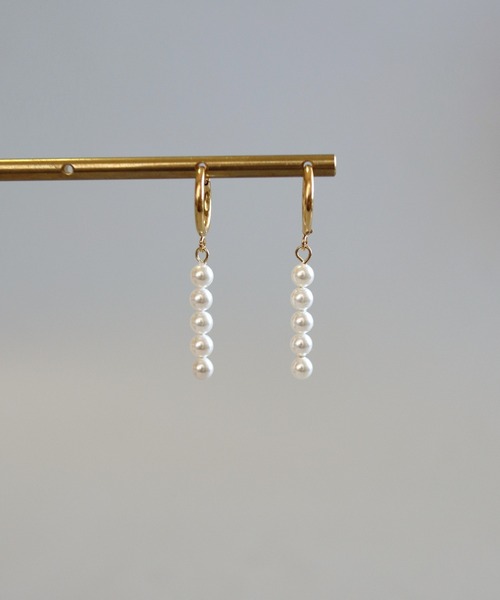 CERCA(チェルカ)の「KAM.accessory/サージカルステンレス316L/金属アレルギー対応/5連パールピアス(ピアス(両耳用)・レディース・ゴールド系1/ゴールド系2/シルバー系2/シルバー系1・FREE)」の10枚目の写真