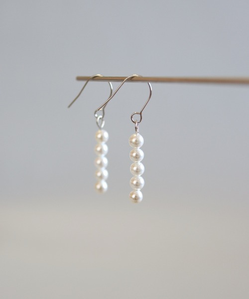 CERCA(チェルカ)の「KAM.accessory/サージカルステンレス316L/金属アレルギー対応/5連パールピアス(ピアス(両耳用)・レディース・ゴールド系1/ゴールド系2/シルバー系2/シルバー系1・FREE)」の16枚目の写真