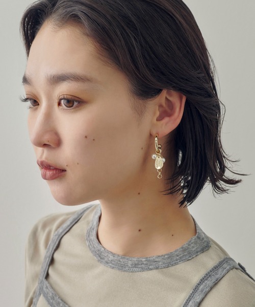 GOLDY（ゴールディ）の「コイン プレート チャーム パール ピアス（ピアス（両耳用）・レディース・ゴールド/シルバー×ゴールド/シルバー・FREE）」の10枚目の写真