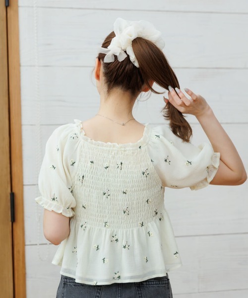 flower（フラワー）の「ペチュニアブラウス（シャツ/ブラウス・レディース・イエロー/ホワイト・FREE）」の8枚目の写真