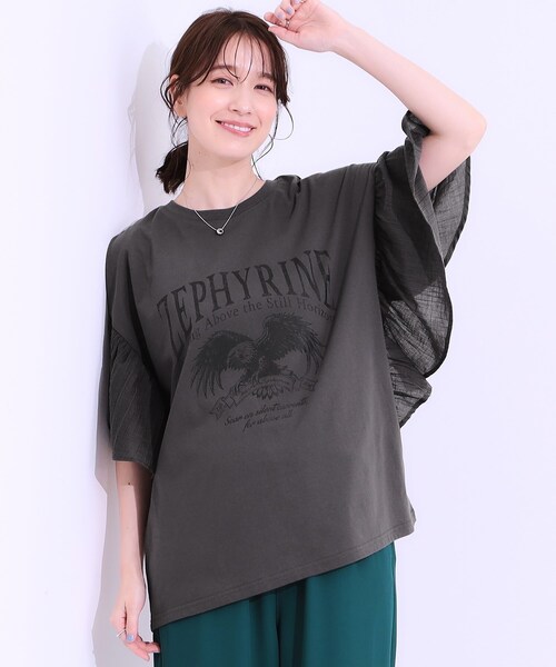 Cutie Blonde(キューティーブロンド)の「【S-LL】リメイク風 ポンチョデザインTシャツ(Tシャツ/カットソー・レディース・ライトイエロー系/チャコールグレー/ライトグレー/オフホワイト・01/04/03/02)」の9枚目の写真