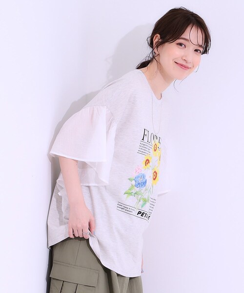 Cutie Blonde(キューティーブロンド)の「【S-LL】リメイク風 ポンチョデザインTシャツ(Tシャツ/カットソー・レディース・ライトイエロー系/チャコールグレー/ライトグレー/オフホワイト・01/04/03/02)」の17枚目の写真