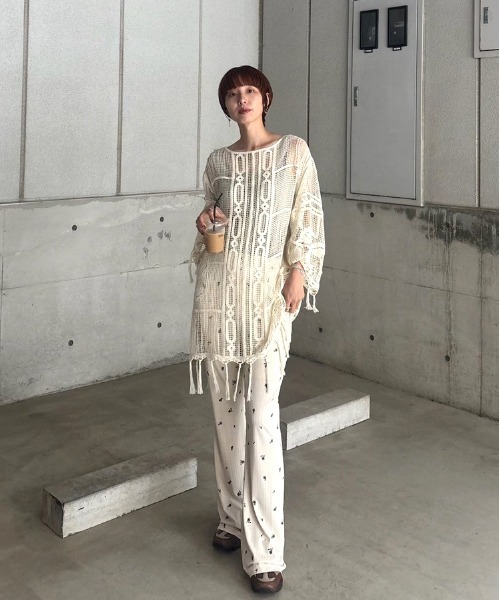 SMALL FLOWER CUT PANTS（その他パンツ）｜Ameri（アメリ）の