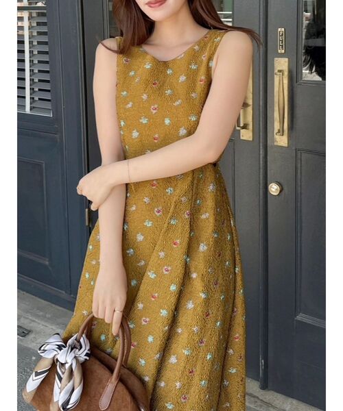 dazzlin（ダズリン）の「TOYジャカードカットアウトワンピース（ワンピース・レディース・アイボリー/キャメル/ネイビー・SMALL/MEDIUM）」の9枚目の写真