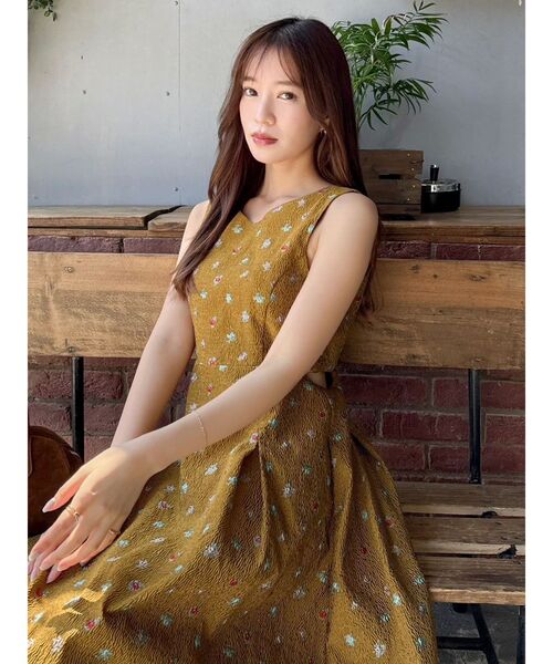 dazzlin（ダズリン）の「TOYジャカードカットアウトワンピース（ワンピース・レディース・アイボリー/キャメル/ネイビー・SMALL/MEDIUM）」の11枚目の写真