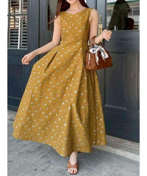 dazzlin（ダズリン）の「TOYジャカードカットアウトワンピース（ワンピース・レディース・アイボリー/キャメル/ネイビー・SMALL/MEDIUM）」の12枚目の写真