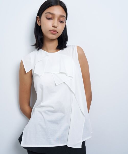 LANVIN en Bleu（ランバンオンブルー）の「ドレープノースリーブカットソー（Tシャツ/カットソー・レディース・オフホワイト/チャコールグレー/イエロー・38）」の2枚目の写真