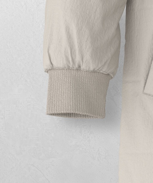 GLOBAL WORK（グローバルワーク）の「エアリュクスダウンリブブルゾン/495689（ダウンジャケット/コート・レディース・ライトベージュ/ブラック・MEDIUM/LARGE）」の6枚目の写真