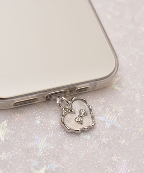 TONE SELECT GOODS（トーンセレクトグッズ）の「【urge select】《Type-C対応》Y2K シルバーモチーフ コネクターカバー【9パターン展開】（スマホグッズ・レディース・F/E/D/C/H/A/I/G/B・FREE）」の7枚目の写真