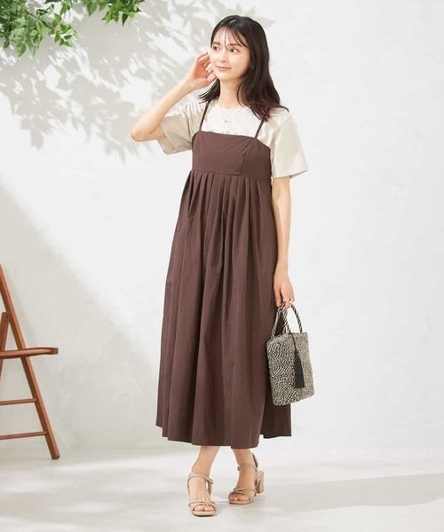 a.v.v(アーヴェヴェ)の「【接触冷感/洗える】タックフレアキャミワンピース(ワンピース・レディース・ブラック/ブラウン・38/40/42/36/34)」の5枚目の写真
