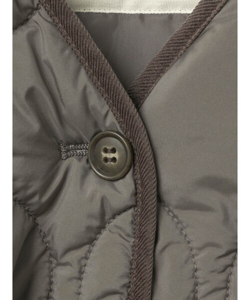 MidiUmi（ミディウミ）の「MidiUmi キルティングコクーンスリーブジャケット（ダウンジャケット/コート・レディース・ブラック/チャコールグレー/ライトグレー・FREE）」の16枚目の写真