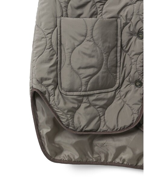 MidiUmi（ミディウミ）の「MidiUmi キルティングコクーンスリーブジャケット（ダウンジャケット/コート・レディース・ブラック/チャコールグレー/ライトグレー・FREE）」の18枚目の写真