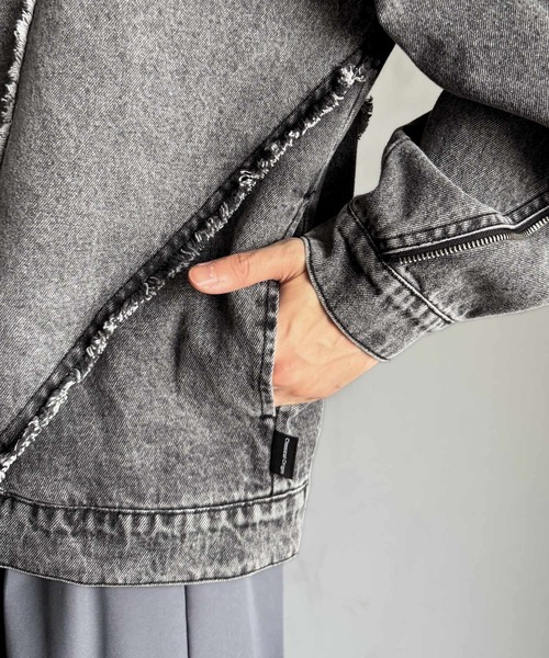 Classical Origin(クラシカルオリジン)の「綿100%ヴィンテージ加工フリンジデニムジャケット/100% cotton vintage fringe denim jacket(デニムジャケット・メンズ・ホワイト/ブラック・LARGE/MEDIUM/SMALL)」の11枚目の写真