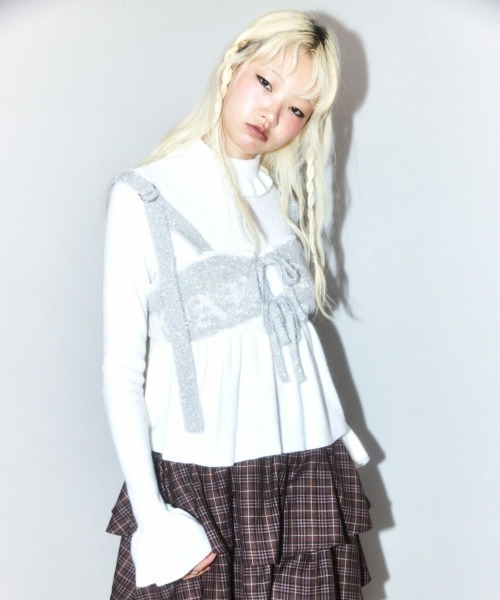 Candy Stripper(キャンディストリッパー)の「GLITTER SHAGGY KNIT ブラ(その他トップス・レディース・ライトグレー/ピンク/ブラック・FREE)」の5枚目の写真