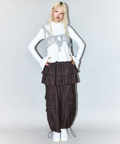 Candy Stripper(キャンディストリッパー)の「GLITTER SHAGGY KNIT ブラ(その他トップス・レディース・ライトグレー/ピンク/ブラック・FREE)」の7枚目の写真