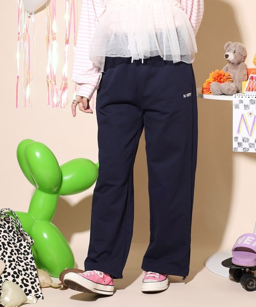 NERDY(ノルディ)の「ベレンクロゴスウェットパンツ(スウェットパンツ・レディース・ネイビー/ブラック/グレー・M/SS/L/S)」の15枚目の写真