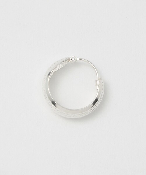 BAITS（ベイツ）の「＜BAITS＞ミルグレイン ピアス（ピアス（両耳用）・レディース・シルバー・FREE）」の2枚目の写真