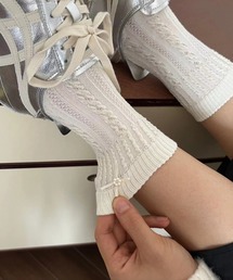 Teem Store（チームストア）の「リボン付きケーブル編みソックス（ソックス/靴下）」