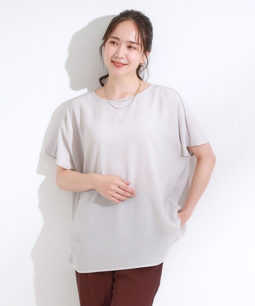 SHOO・LA・RUE（シューラルー）の「【S-LL/ひんやり/洗濯後しわになりにくい】インせず決まる はしごレースドルマンブラウス（シャツ/ブラウス・レディース・ナチュラル/ブラック/ブルー系その他/イエロー・04/03/02/01）」の9枚目の写真
