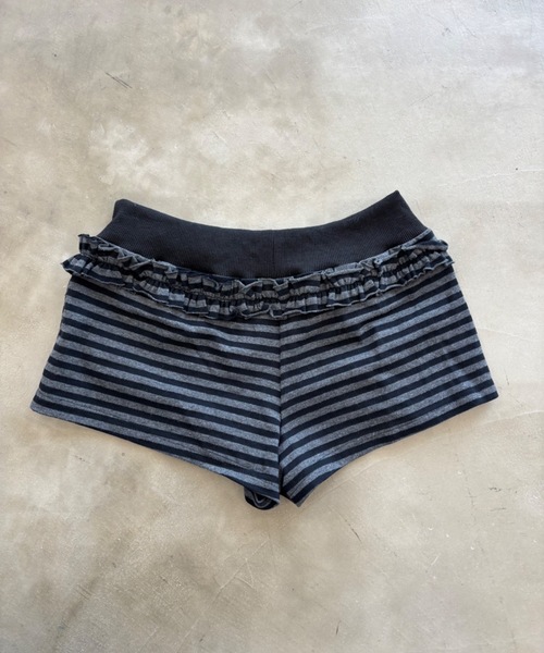 SHAGGIE（シャギー）の「【ViVi掲載】ボーダーフリルマイクロミニショートパンツ（その他パンツ・レディース・ブラック/グレー/ブラウン・FREE）」の13枚目の写真