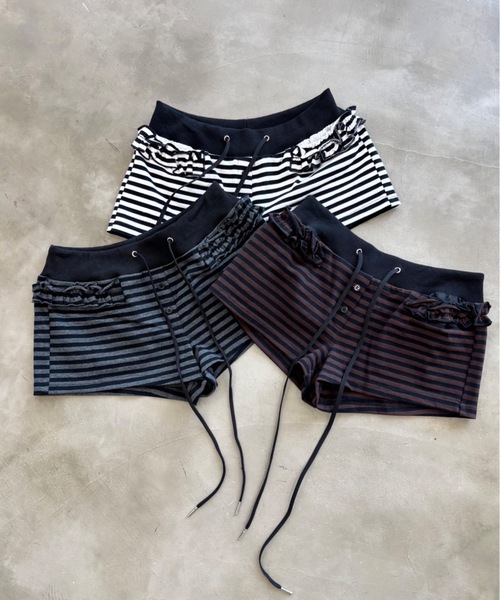 SHAGGIE（シャギー）の「【ViVi掲載】ボーダーフリルマイクロミニショートパンツ（その他パンツ・レディース・ブラック/グレー/ブラウン・FREE）」の22枚目の写真