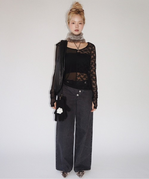 musubore(ムスボレ)の「tilted clash straight denim pants / ティルティッドクラッシュデニムパンツ(デニムパンツ・レディース・ブルー/ブラック・0/1)」の6枚目の写真