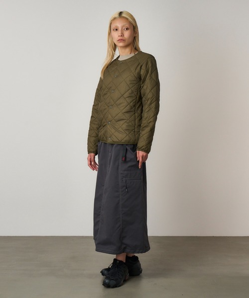 Gramicci(グラミチ)の「THERMAL INSULATION QUILTED JACKET|サーマルインシュレーションキルテッドジャケット(ノーカラージャケット・メンズ・サンドベージュ/ネイビー/ブラック/ダークグリーン・XS/S/M/L/XL/XXL)」の10枚目の写真