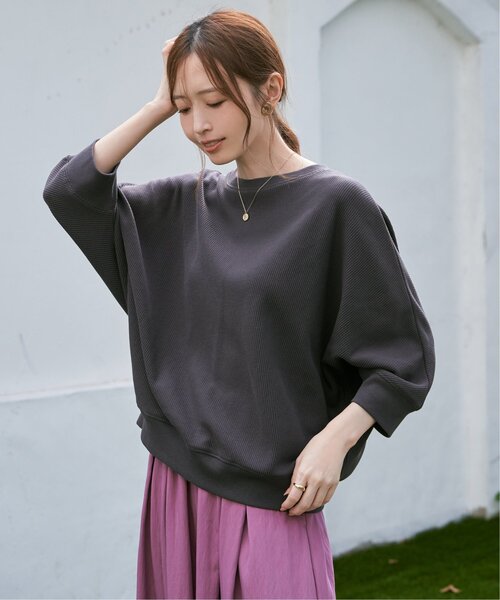 ikka(イッカ)の「タックフライスドルマンプルオーバー(Tシャツ/カットソー・レディース・チャコールグレー/ダークグリーン/ベージュ/その他1・M/L/S)」の11枚目の写真