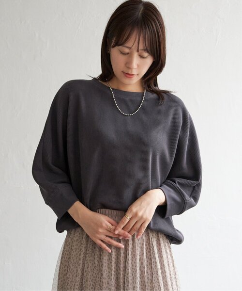 ikka(イッカ)の「タックフライスドルマンプルオーバー(Tシャツ/カットソー・レディース・チャコールグレー/ダークグリーン/ベージュ/その他1・M/L/S)」の18枚目の写真