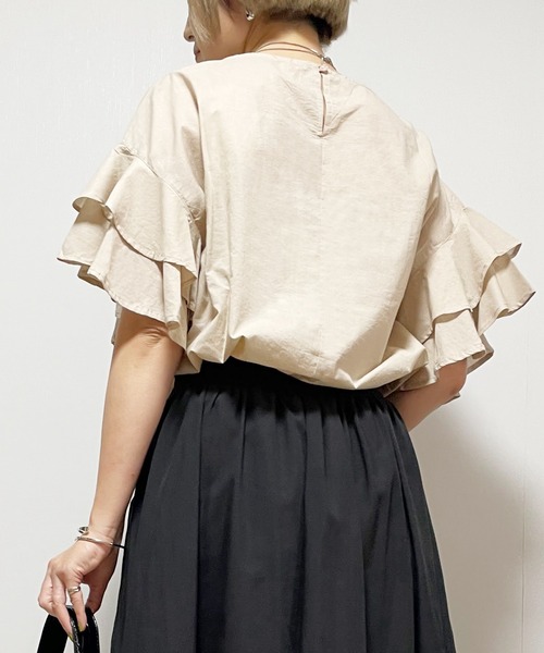 Fizz（フィズ）の「コットンキャンブリック　袖フリルブラウス（シャツ/ブラウス・レディース・マスタード/ベージュ/ホワイト/ブラック・M）」の9枚目の写真