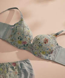 une nana cool(EiiN[)MADE WITH LIBERTY FABRIC A킽 [X euW[(uW[)
