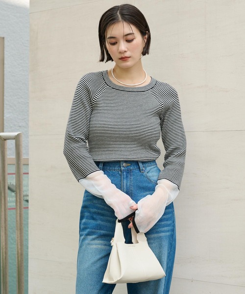 MONO-MART（モノマート）の「＜マシンウォッシャブル/アンチピリング＞袖シアー切替 クルーネックリブニット（ニット/セーター・レディース・ブルー/グレー/オフホワイト/ブラウン/ホワイト系/グレイッシュベージュ/ブラック・FREE）」の11枚目の写真