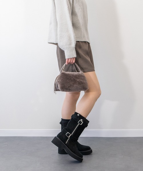 RIPANI（リパーニ）の「【RIPANI】レザーコンビスモールサイズムートンバッグ(Q56520)（ハンドバッグ・レディース・ライトベージュ/ダークグレー・ALL）」の9枚目の写真