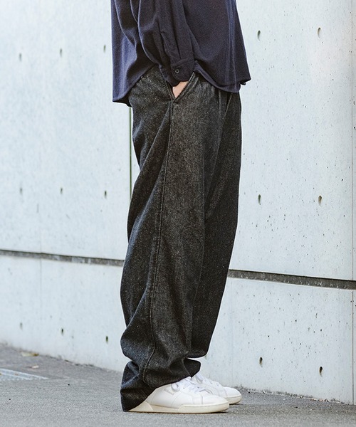 パンツ PREMIUM BLACK DENIM SLACKS Levi's/リーバイス PREMIUM BLACK DENIM SLACKS（デニムパンツ