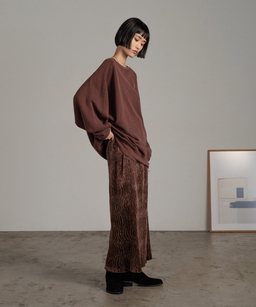 LOWRYS FARM（ローリーズファーム）の「ソフトウラケプルオーバー  579079（スウェット・レディース・アイボリー/ブラック/ブラウン/レッド・FREE）」の6枚目の写真