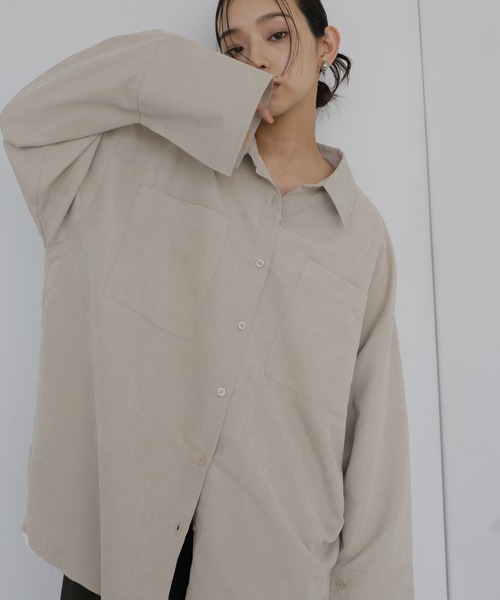 hellam（へラム）の「ピーチスキンオーバーシャツ（シャツ/ブラウス・レディース・アイボリー/ブラック/ブラウン/チャコール・FREE）」の2枚目の写真