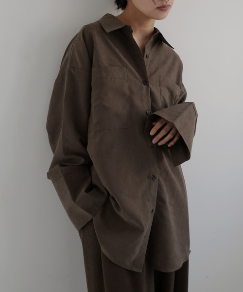 hellam（へラム）の「ピーチスキンオーバーシャツ（シャツ/ブラウス・レディース・アイボリー/ブラック/ブラウン/チャコール・FREE）」の22枚目の写真