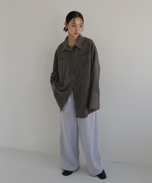 hellam（へラム）の「ピーチスキンオーバーシャツ（シャツ/ブラウス・レディース・アイボリー/ブラック/ブラウン/チャコール・FREE）」の10枚目の写真